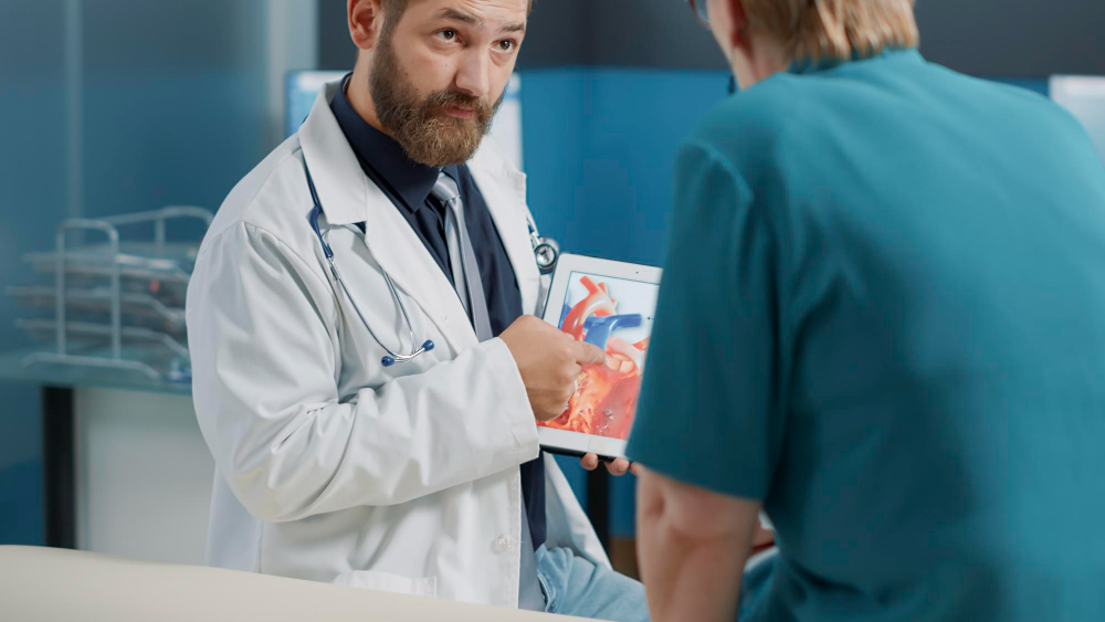 Tecnologia e Prevenzione: La Colonscopia Virtuale a Bari per lo Screening del Cancro al Colon